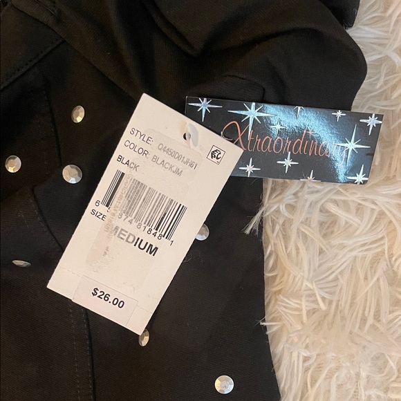 Xtraordinary Black Puff Sleeve Top with Stud Accents Size Medium NWT - Picture 7 of 8